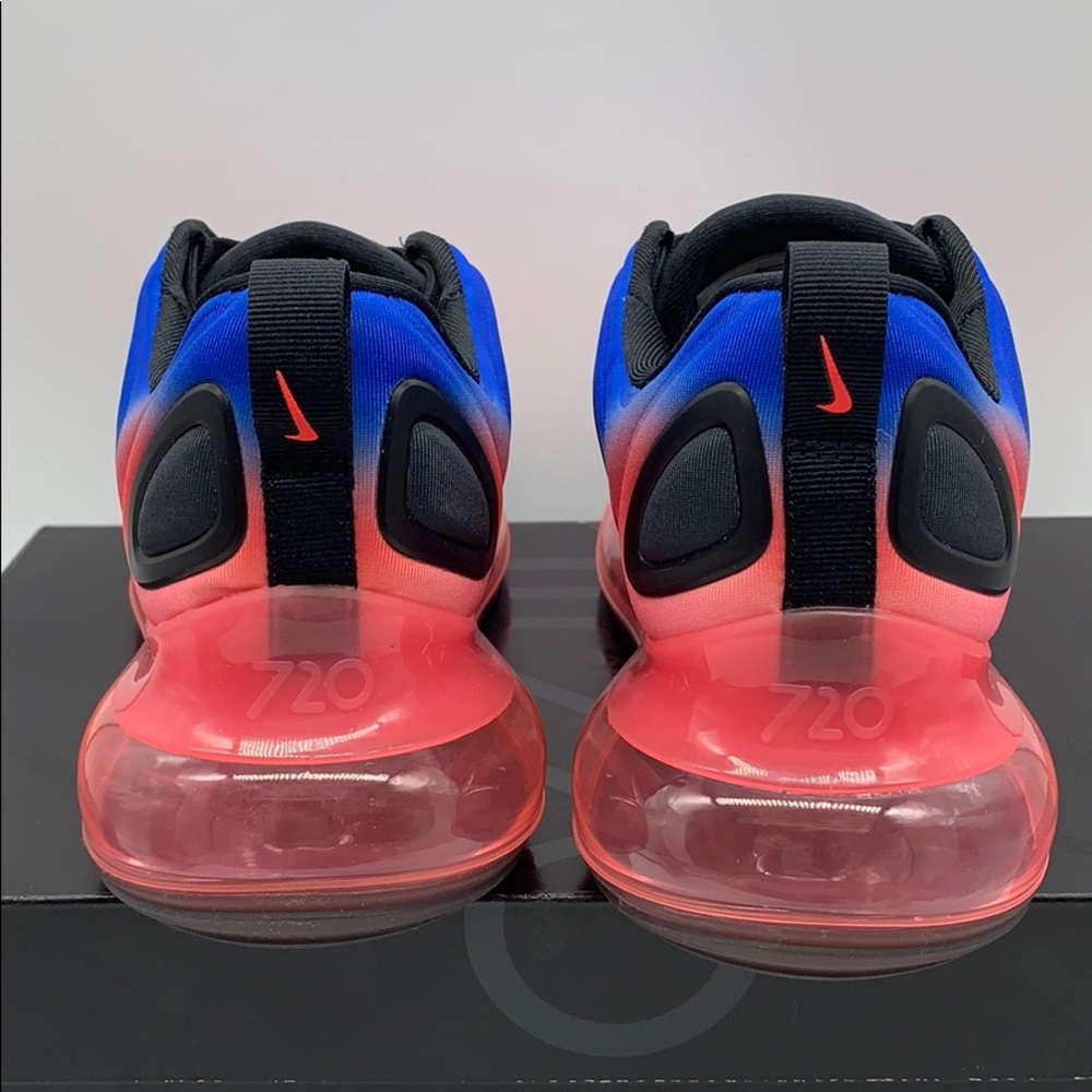 NIKE AIR MAX 720 GS - Picture 8 of 16